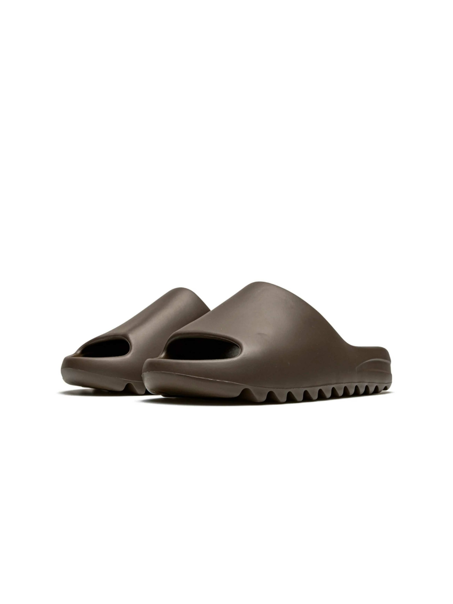 Картинка Сланцы Adidas Yeezy Slide Soot