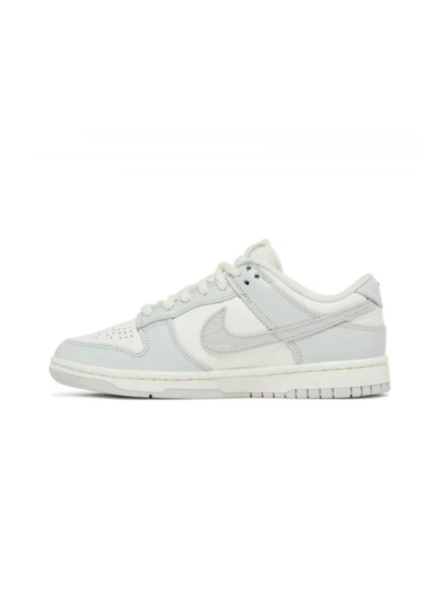 Картинка Кроссовки мужские спортивные Nike Dunk Low Needlework Sail Aura