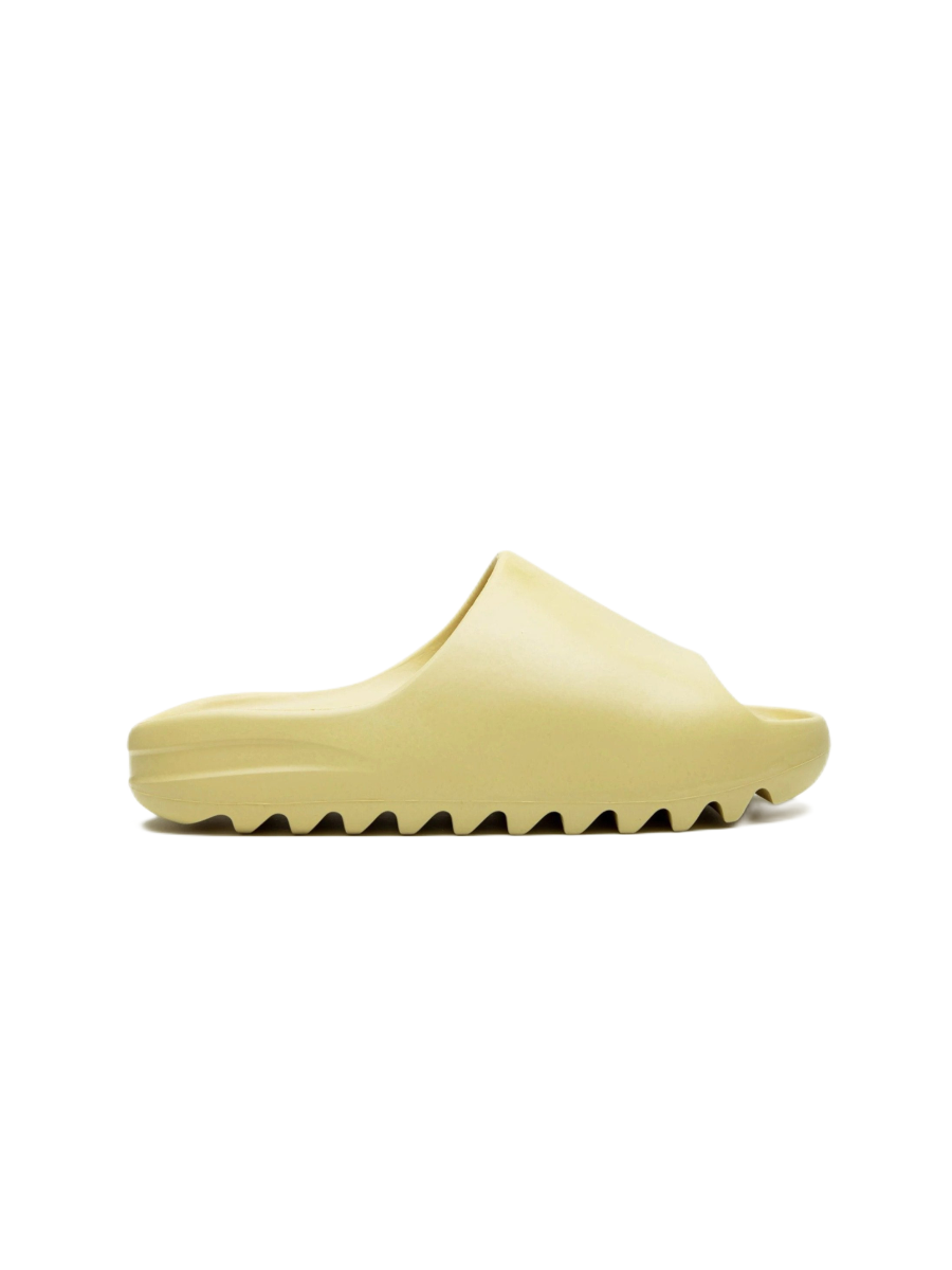 Картинка Сланцы Adidas Yeezy Slide Desert Sand